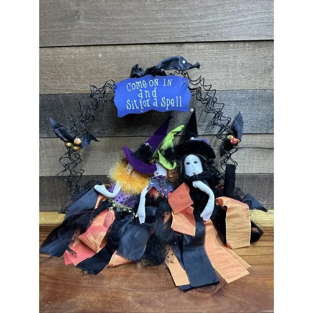 Witches Halloween Wreath 14”